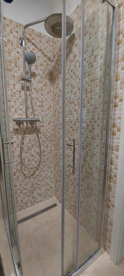 Bitini Farm Apartment Gračišče Eksteriør billede